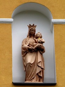 Heilige Maria mit Kind