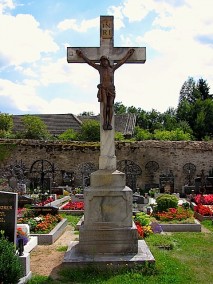 Friedhofskreuz