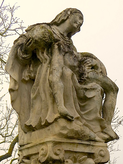 Pietà Säule